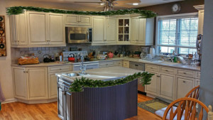 kitchen cabinets holiday image 